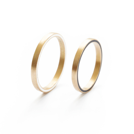 Line wedding ring